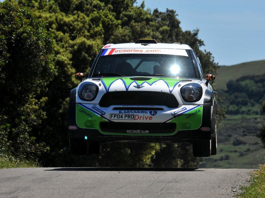  Mini Cooper Countryman JCW S2000 2011 года  (фото 8 из 8)